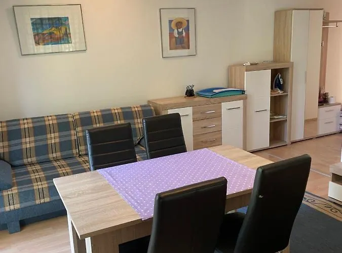 Private Wohnung Bunter Hund